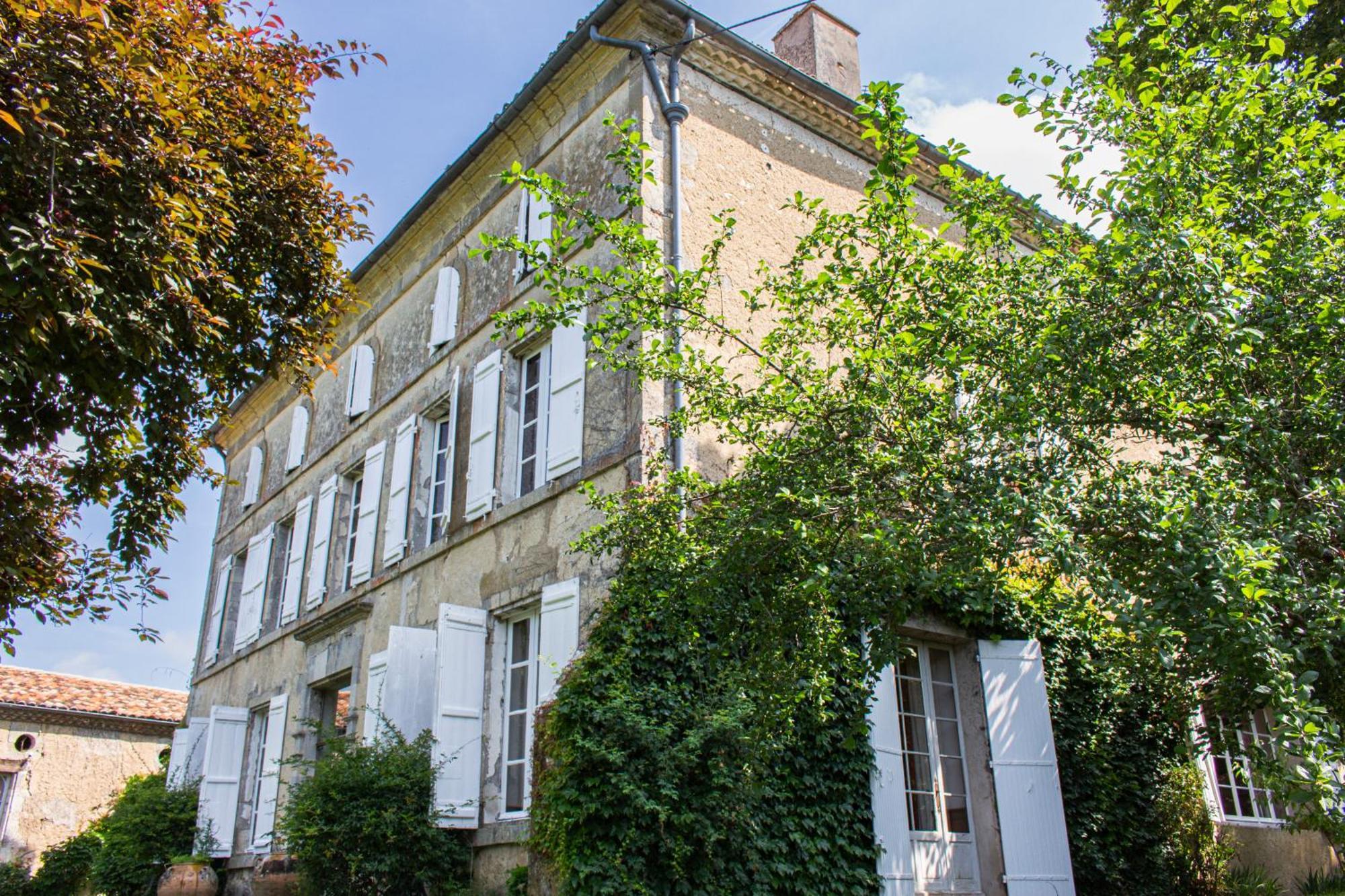 Chambres D'Hotes Dans Une Maison De Maitre A 5 Min Du Centre De Nérac Exteriör bild